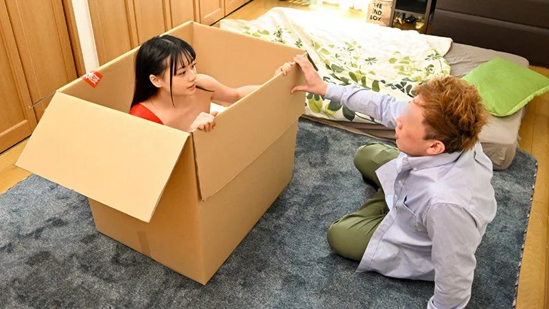 Món quà bất ngờ đến từ cửa thằng nhỏ tiện lợi